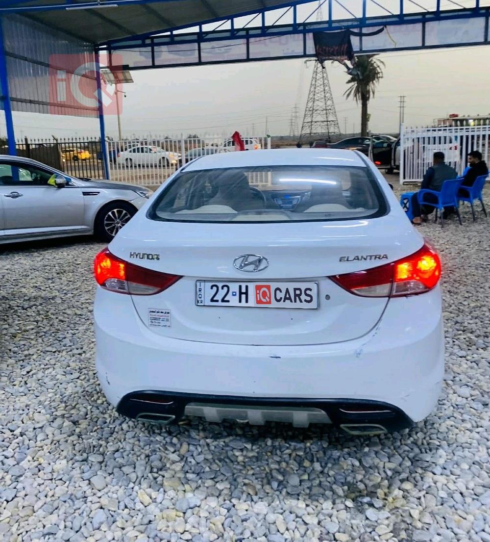 هيونداي النترا